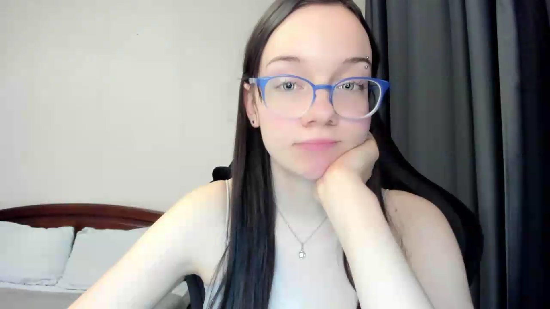 Gallery image thumbnail from Baby_Melania's myfreecams stream on, 05/27/2026, 23:25 image 7 of 20