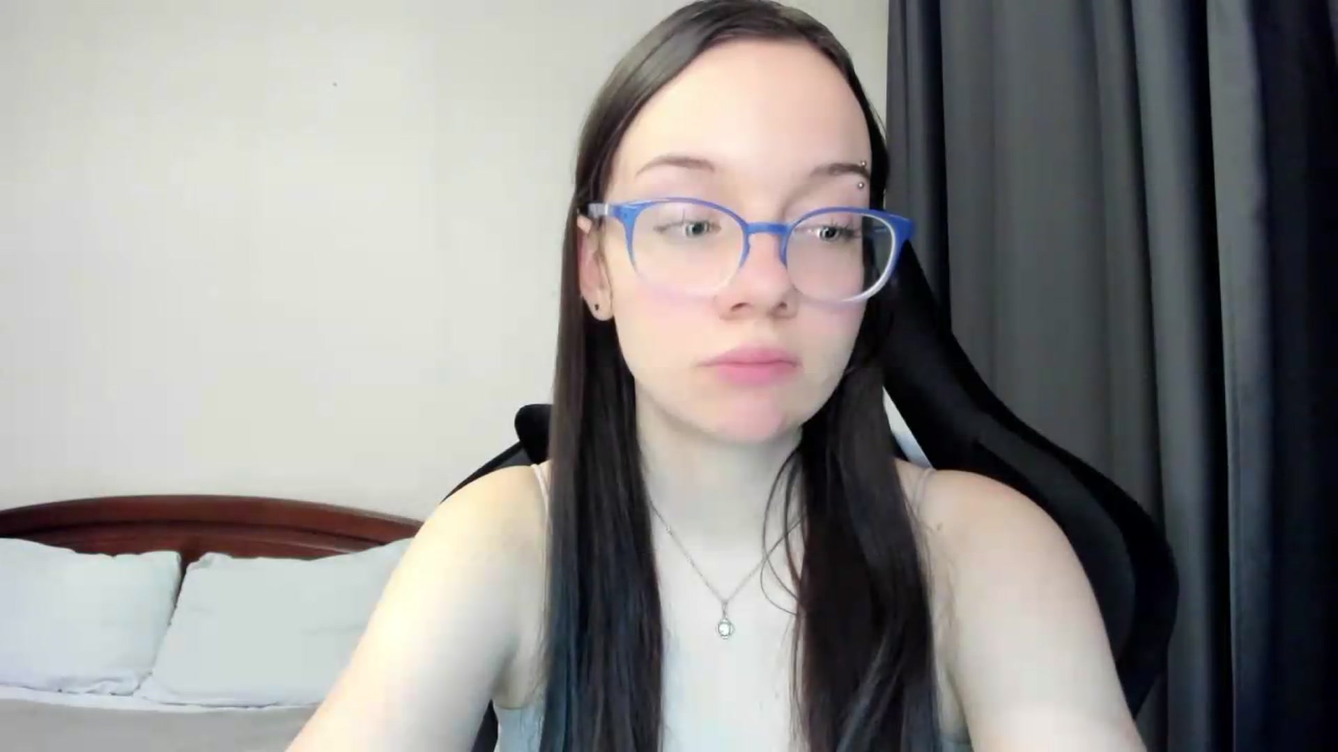 Gallery image thumbnail from Baby_Melania's myfreecams stream on, 05/27/2026, 23:25 image 12 of 20