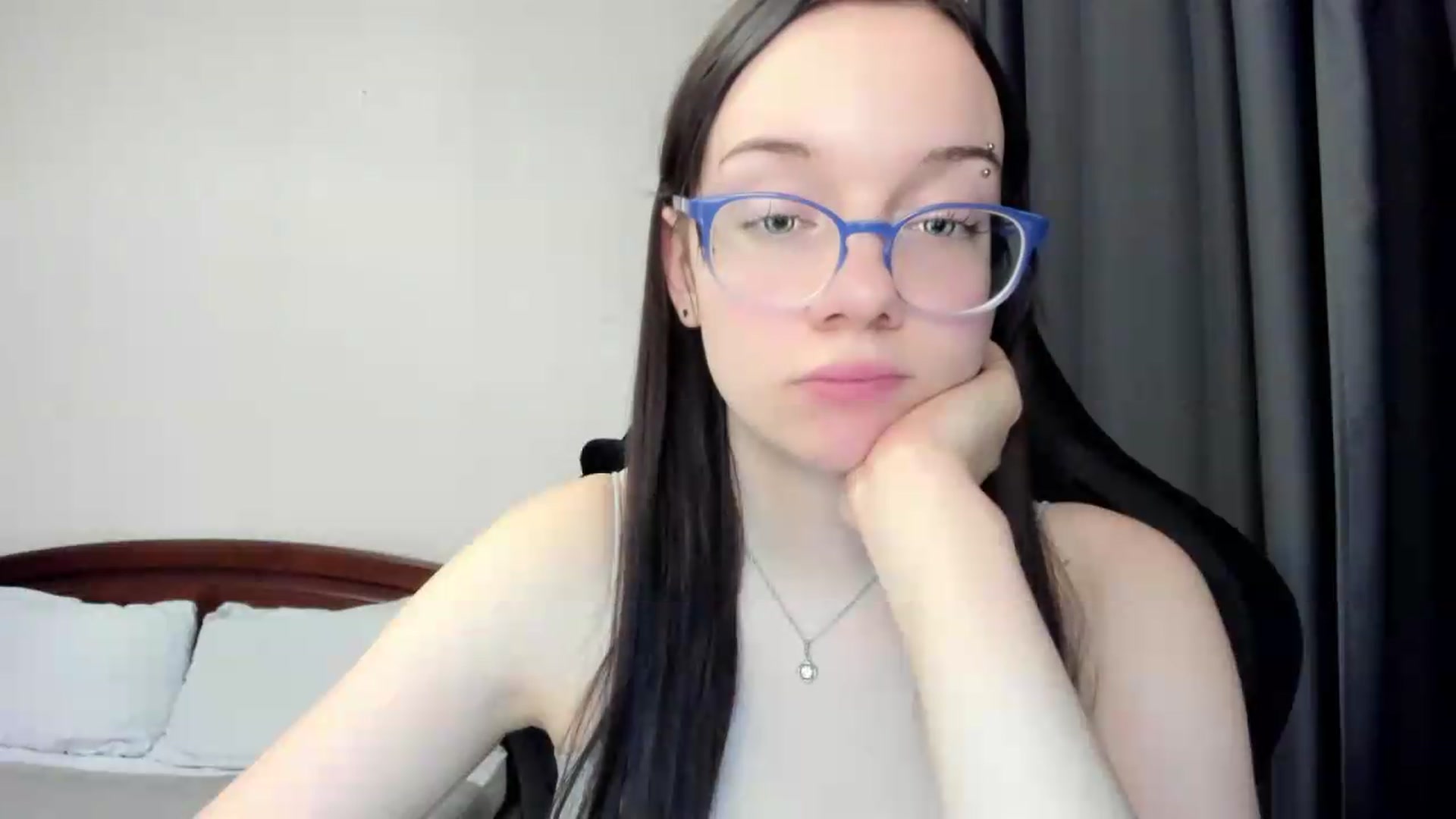 Gallery image thumbnail from Baby_Melania's myfreecams stream on, 05/27/2026, 23:25 image 6 of 20