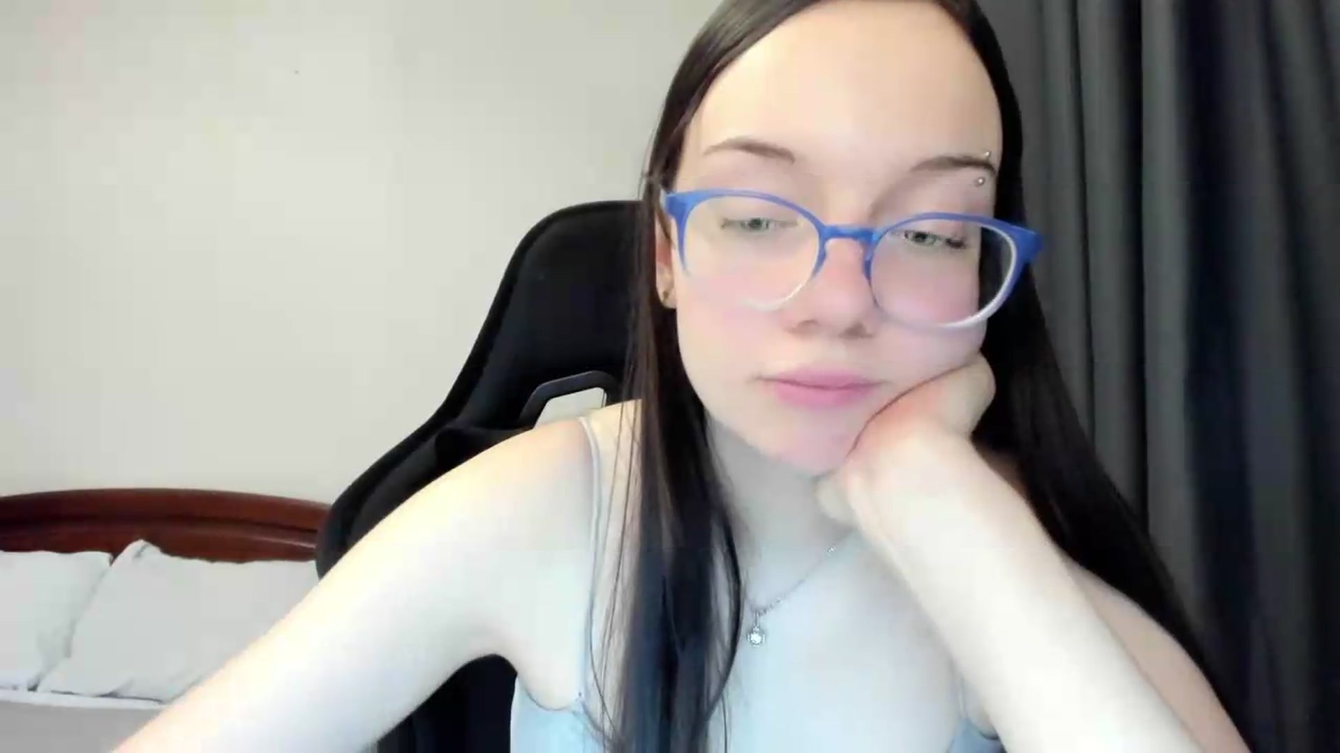 Gallery image thumbnail from Baby_Melania's myfreecams stream on, 05/28/2026, 14:53 image 9 of 20