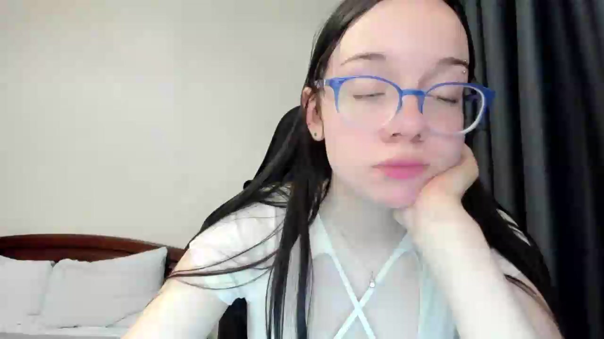 Gallery image thumbnail from Baby_Melania's myfreecams stream on, 05/29/2026, 24:00 image 1 of 20