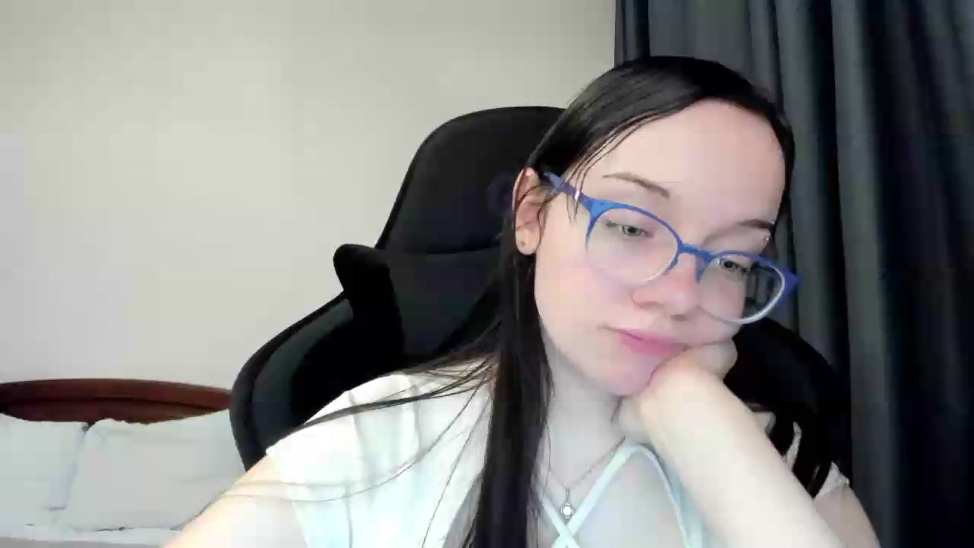 Gallery image thumbnail from Baby_Melania's myfreecams stream on, 05/29/2026, 24:00 image 6 of 20