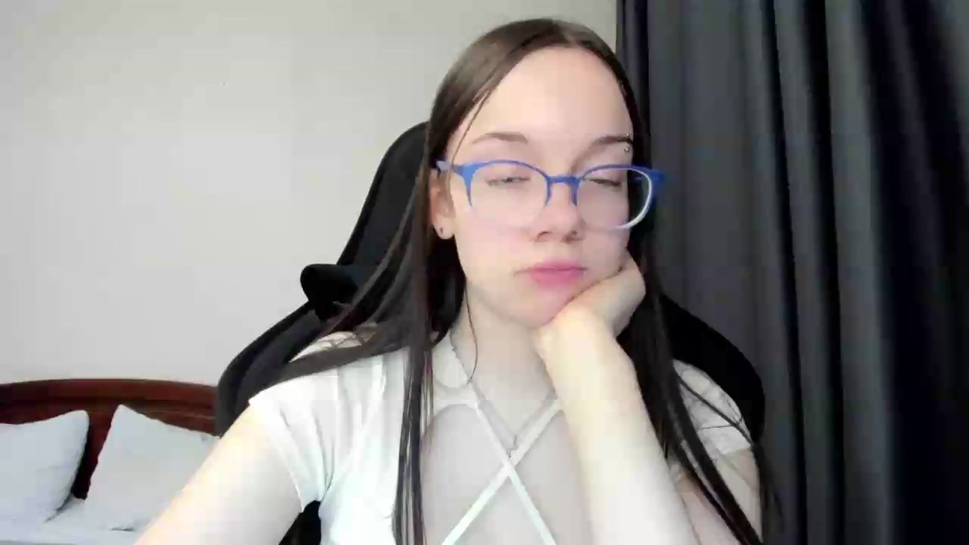 Gallery image thumbnail from Baby_Melania's myfreecams stream on, 05/29/2026, 19:47 image 1 of 20