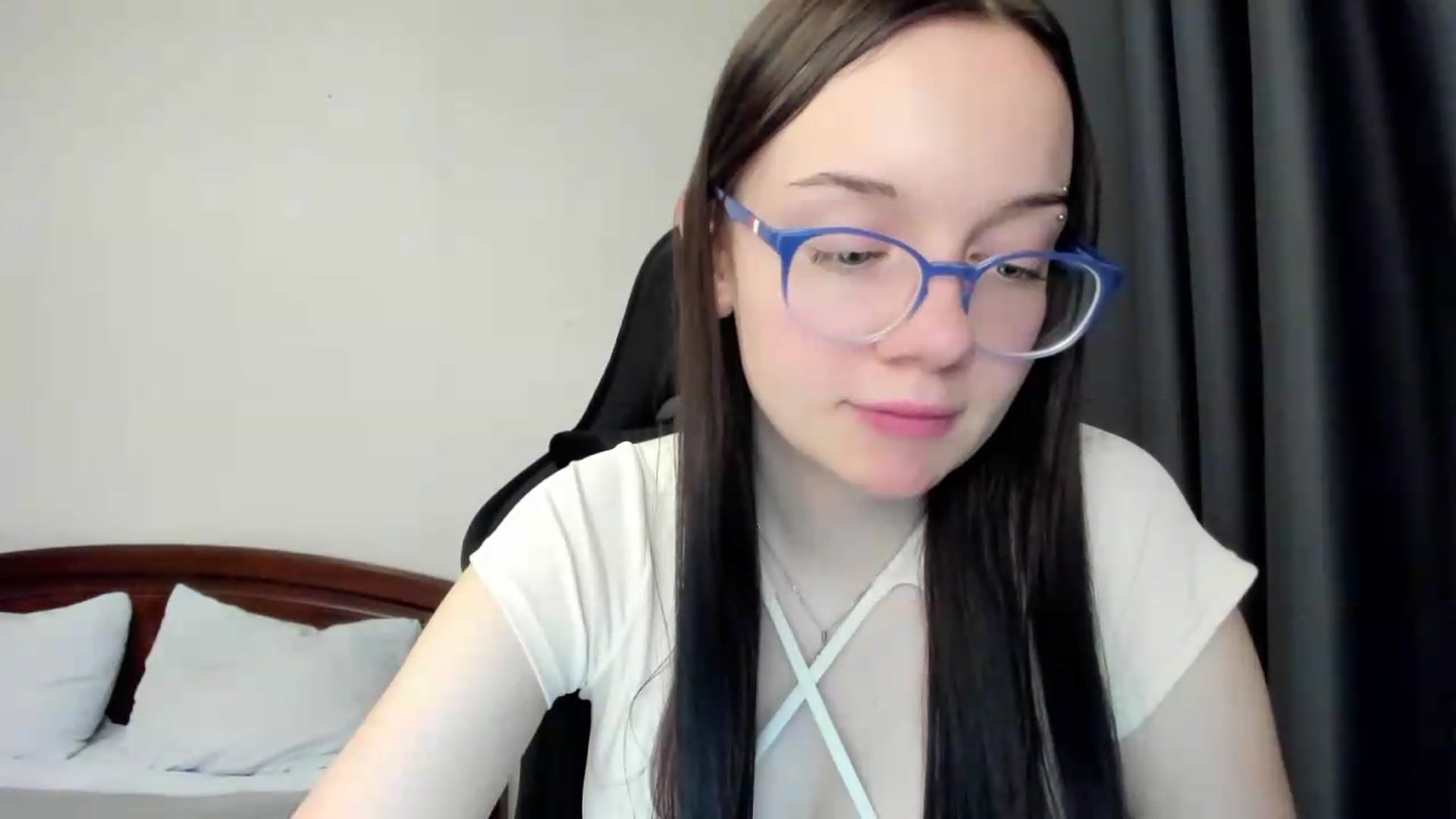 Gallery image thumbnail from Baby_Melania's myfreecams stream on, 05/29/2026, 19:47 image 14 of 20
