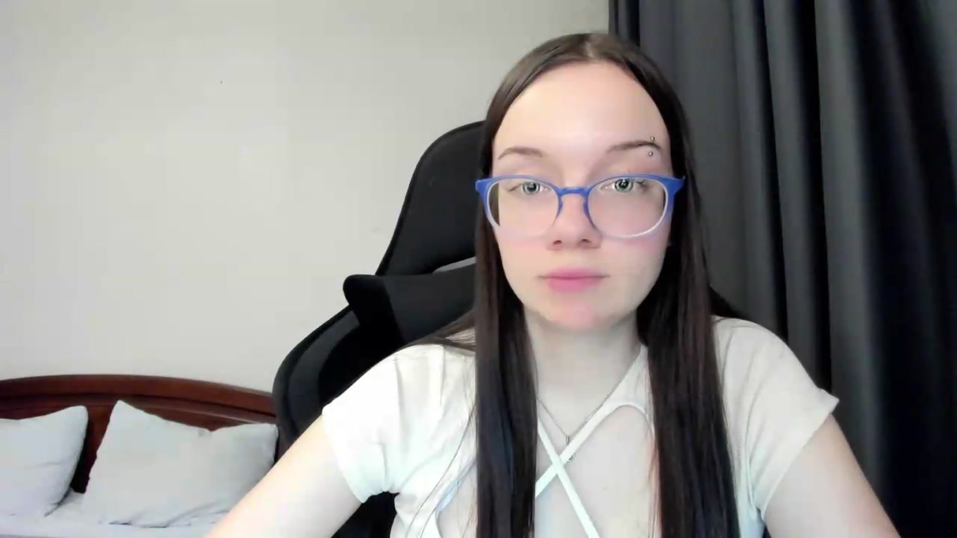 Gallery image thumbnail from Baby_Melania's myfreecams stream on, 05/29/2026, 19:47 image 10 of 20