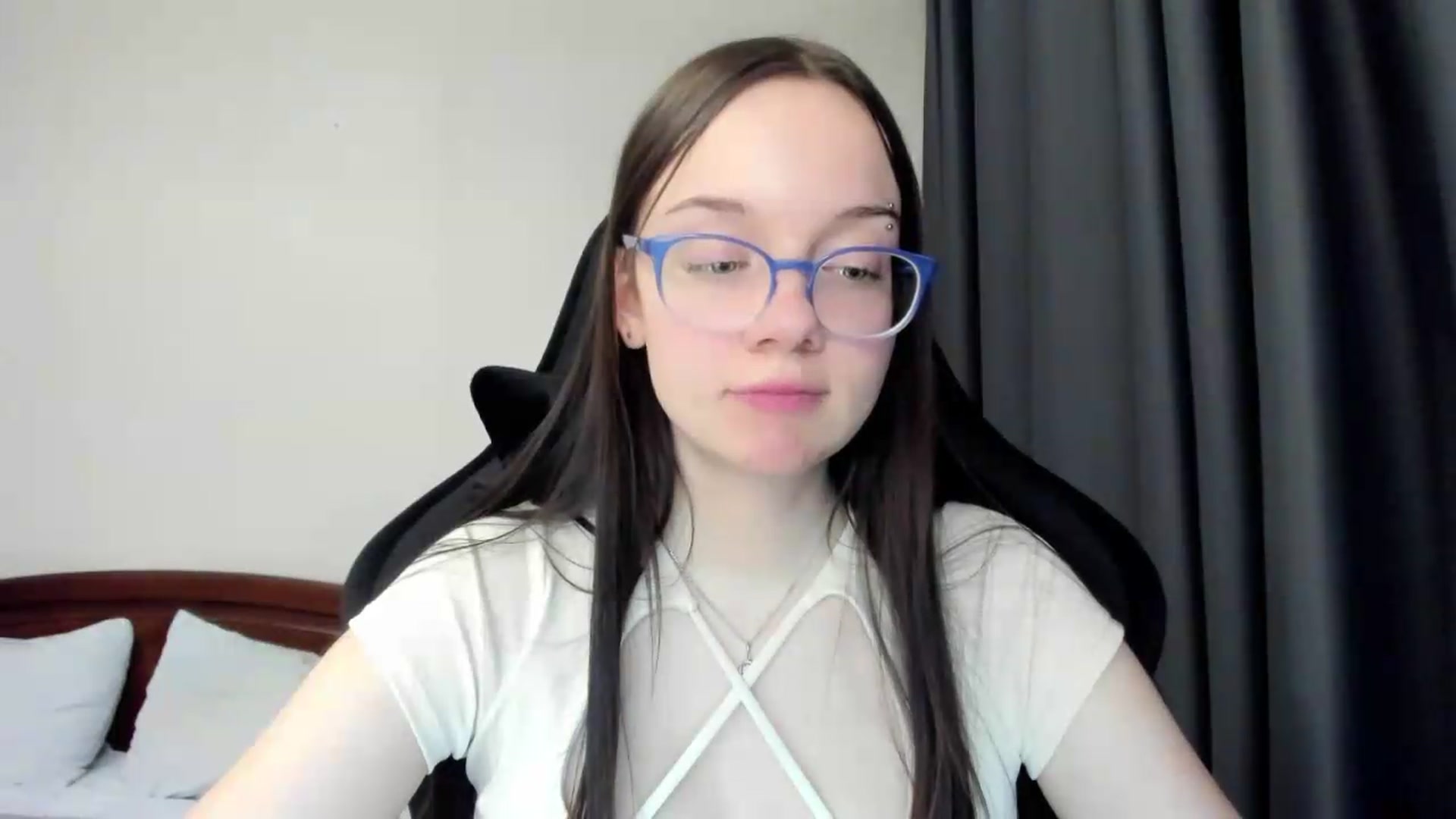 Gallery image thumbnail from Baby_Melania's myfreecams stream on, 05/29/2026, 19:47 image 3 of 20