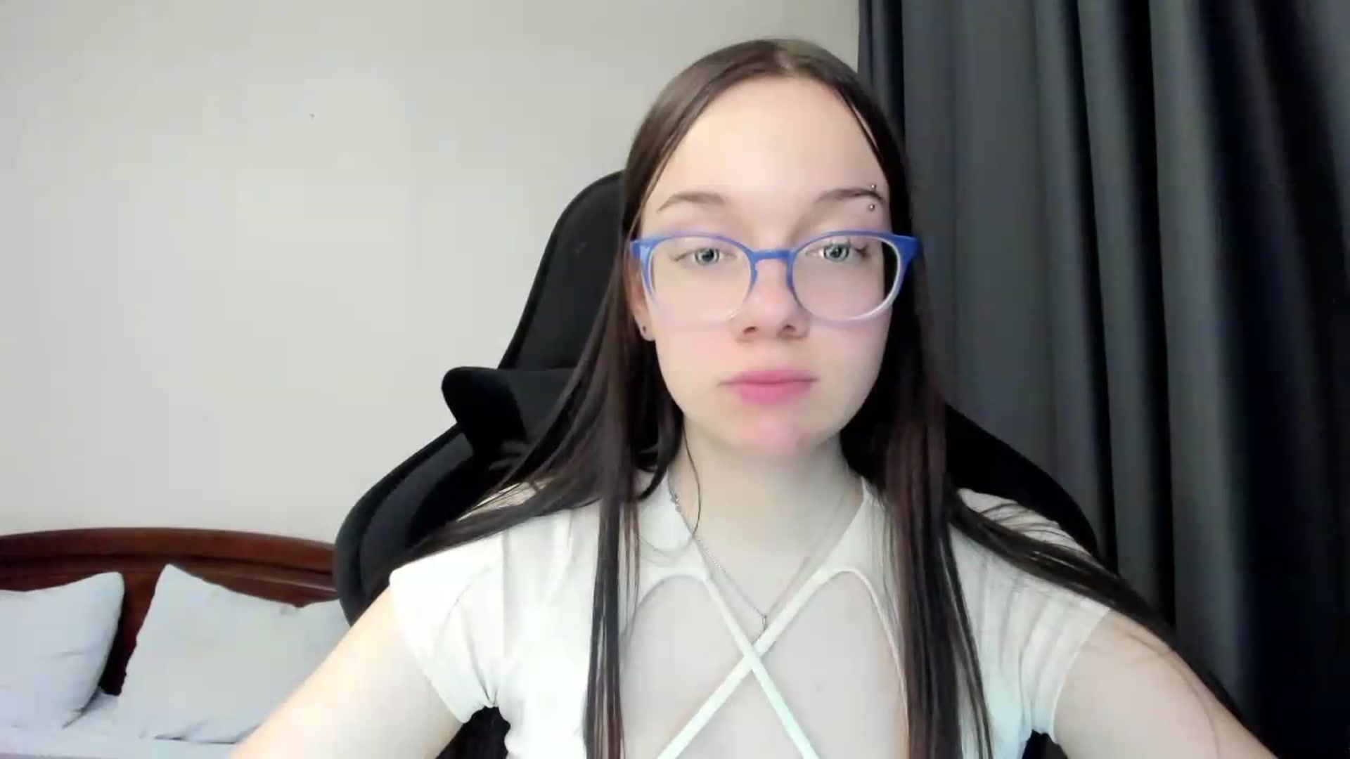 Gallery image thumbnail from Baby_Melania's myfreecams stream on, 05/29/2026, 19:47 image 2 of 20