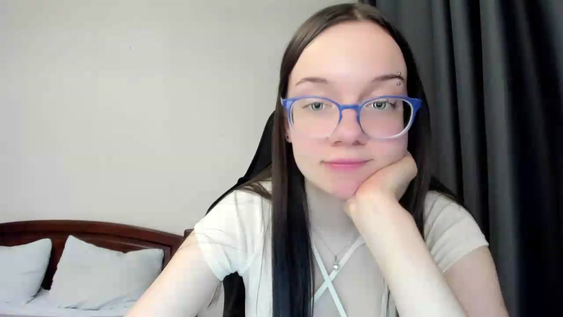 Gallery image thumbnail from Baby_Melania's myfreecams stream on, 05/29/2026, 19:47 image 9 of 20