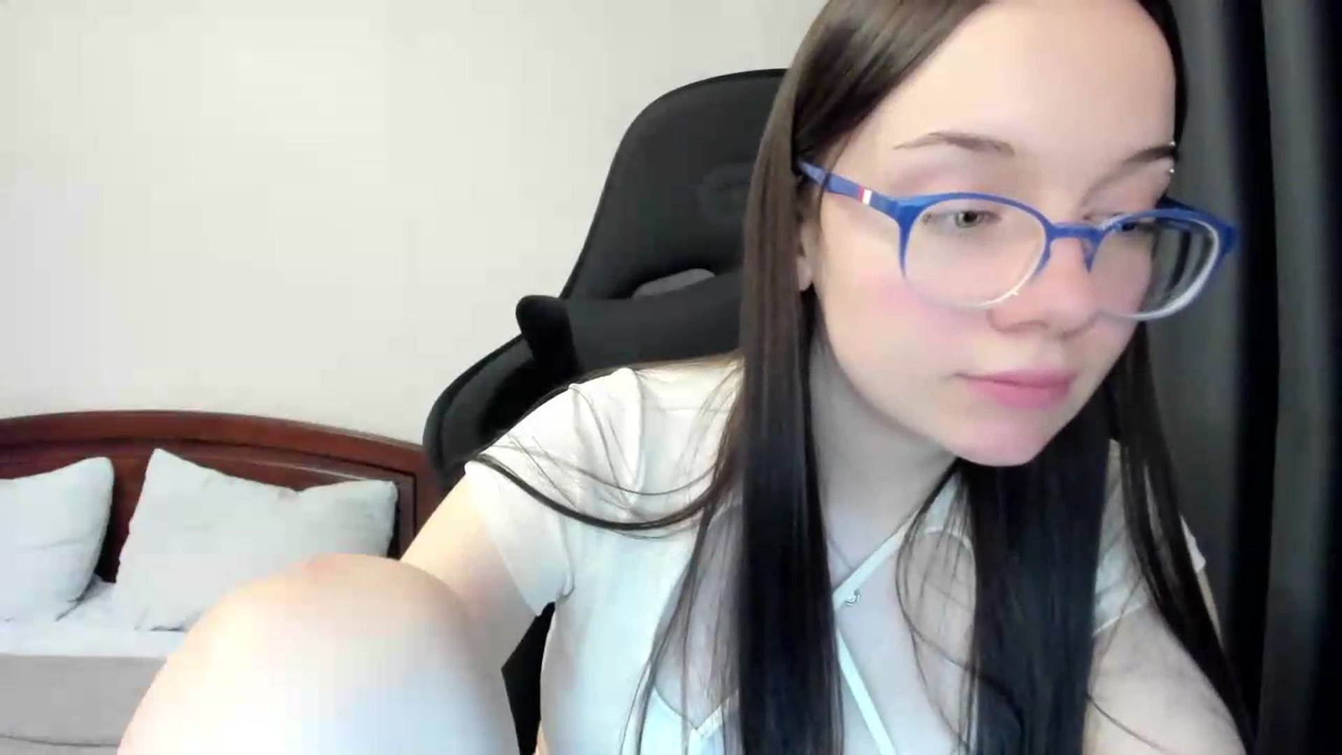 Gallery image thumbnail from Baby_Melania's myfreecams stream on, 05/29/2026, 23:32 image 3 of 20