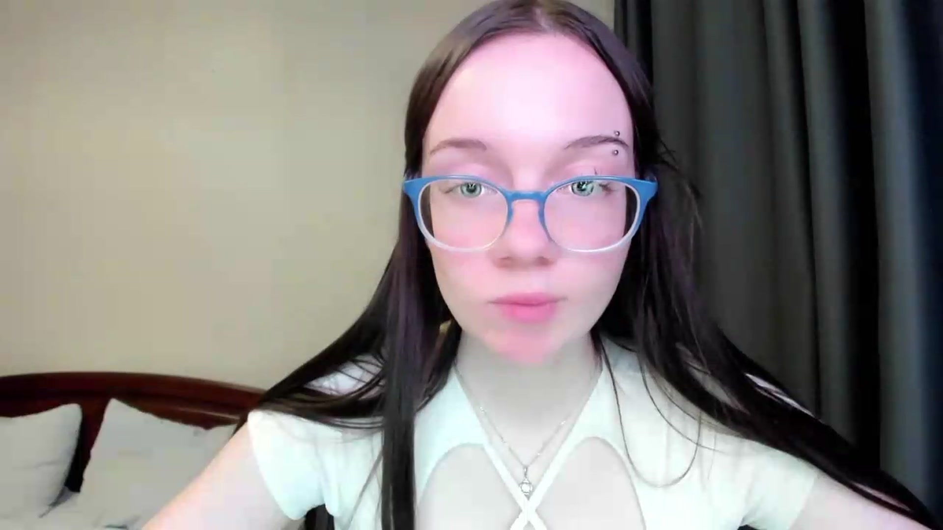 Gallery image thumbnail from Baby_Melania's myfreecams stream on, 05/29/2026, 23:32 image 15 of 20