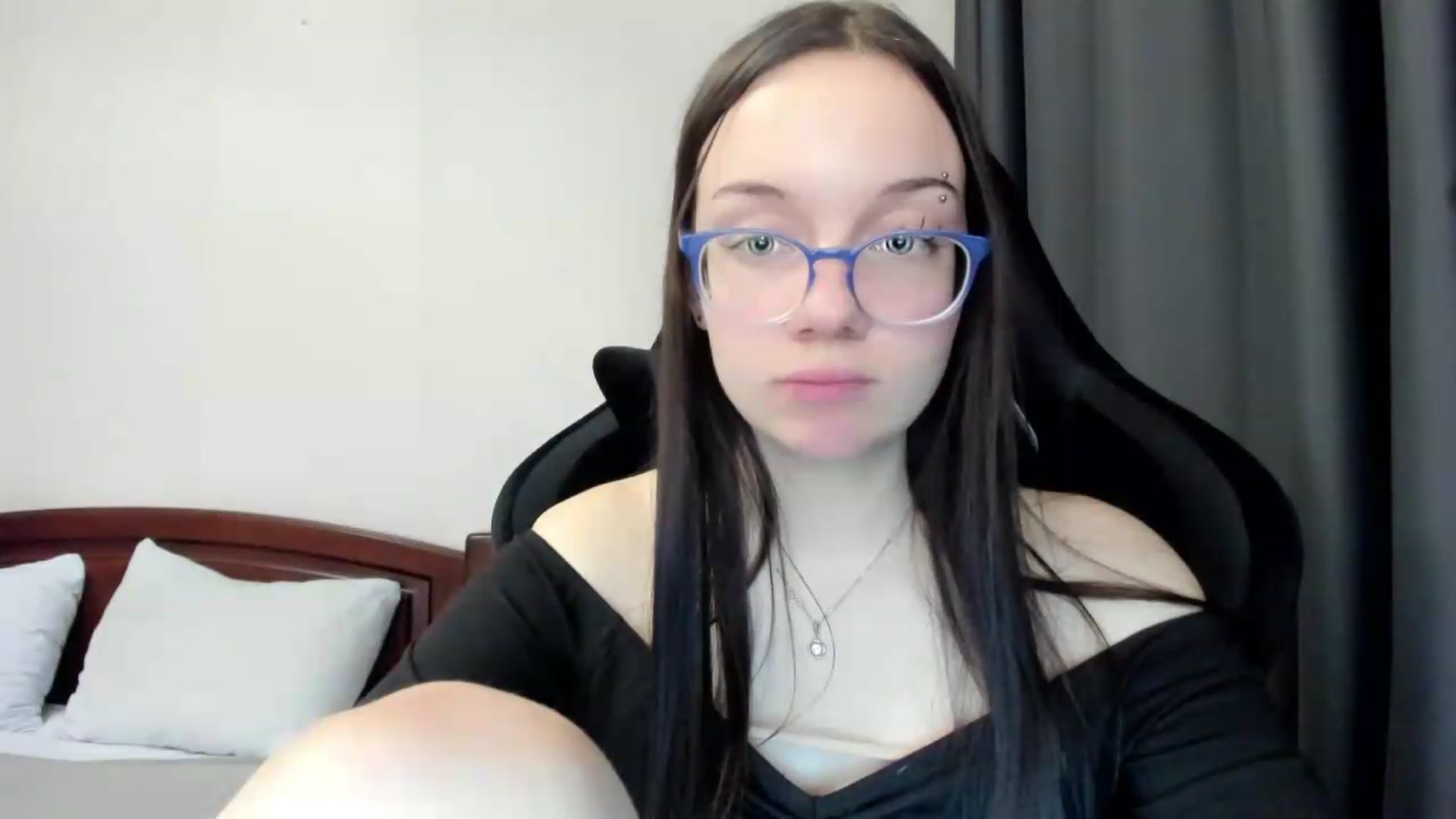 Gallery image thumbnail from Baby_Melania's myfreecams stream on, 05/30/2026, 23:21 image 11 of 20
