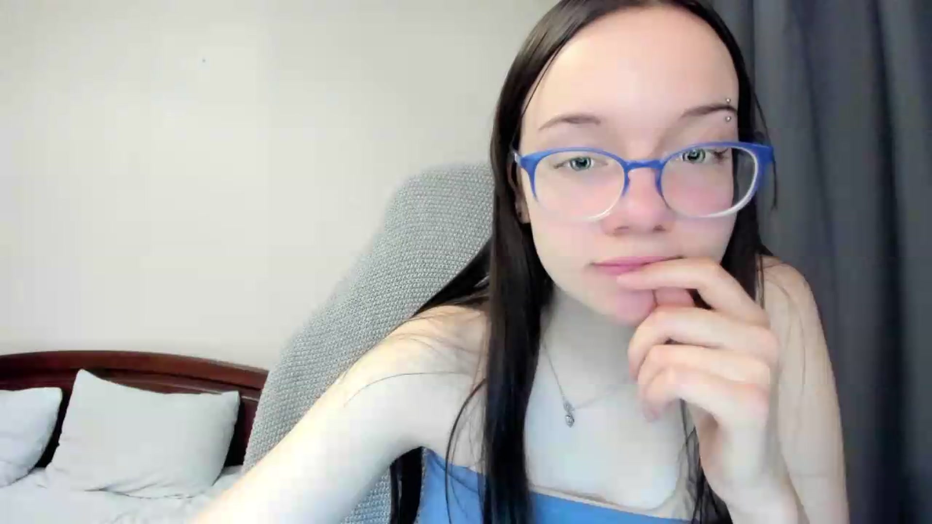 Gallery image thumbnail from Baby_Melania's myfreecams stream on, 05/31/2026, 19:22 image 5 of 20