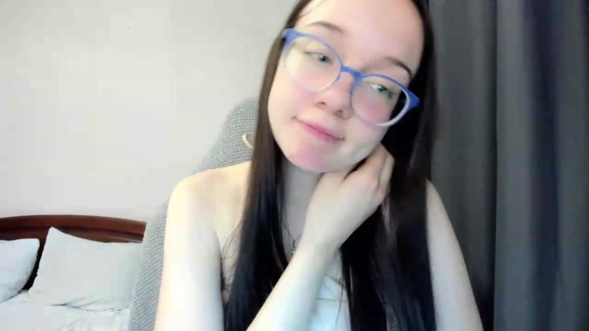 Gallery image thumbnail from Baby_Melania's myfreecams stream on, 05/31/2026, 19:22 image 12 of 20