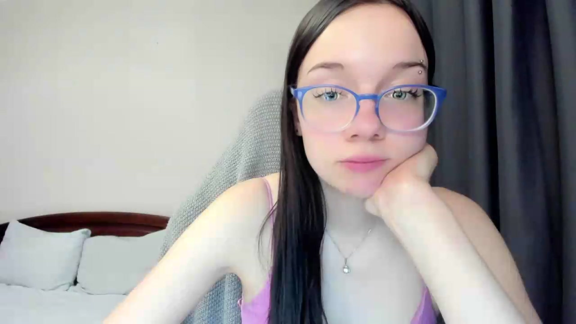 Gallery image thumbnail from Baby_Melania's myfreecams stream on, 06/03/2026, 23:03 image 4 of 20