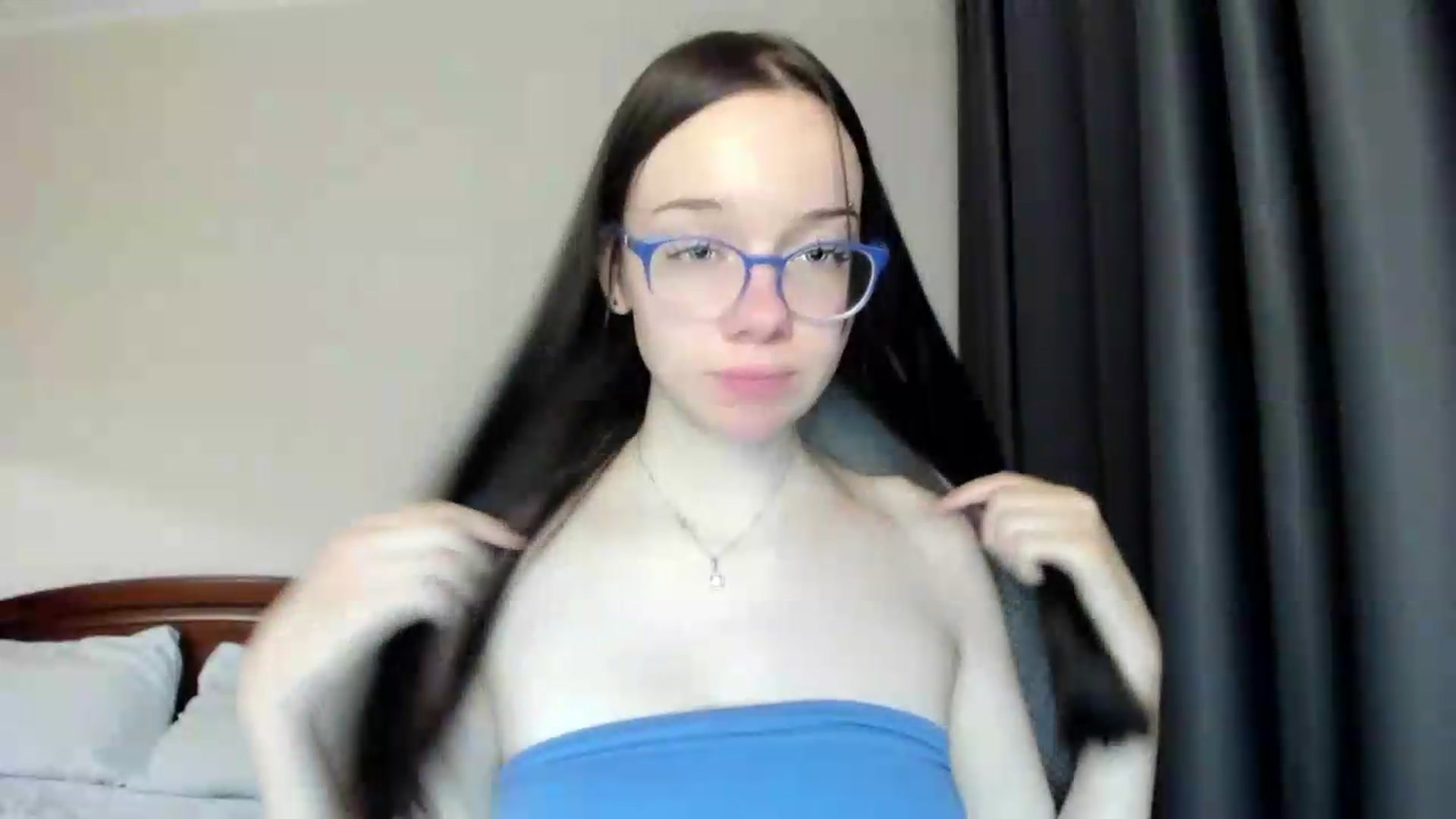 Gallery image thumbnail from Baby_Melania's myfreecams stream on, 06/04/2026, 21:11 image 15 of 20