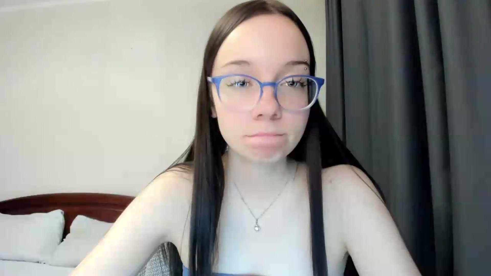Gallery image thumbnail from Baby_Melania's myfreecams stream on, 06/04/2026, 21:11 image 4 of 20