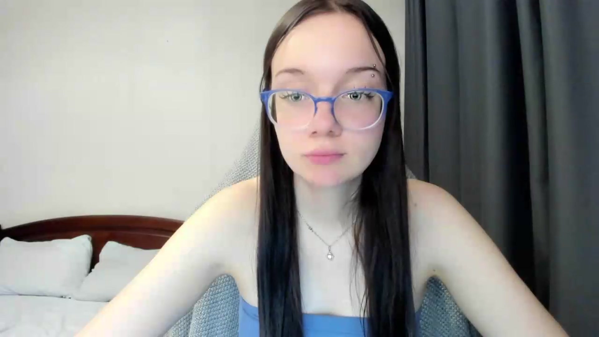 Gallery image thumbnail from Baby_Melania's myfreecams stream on, 06/04/2026, 21:11 image 2 of 20