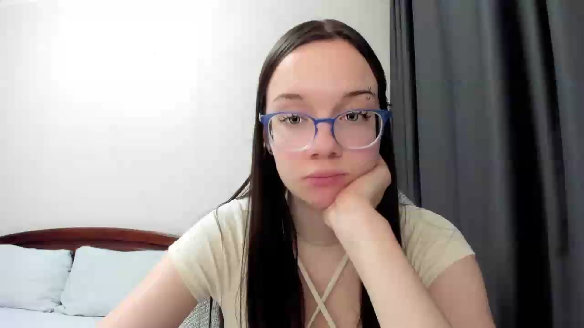 Gallery image thumbnail from Baby_Melania's myfreecams stream on, 06/06/2026, 24:48 image 1 of 20