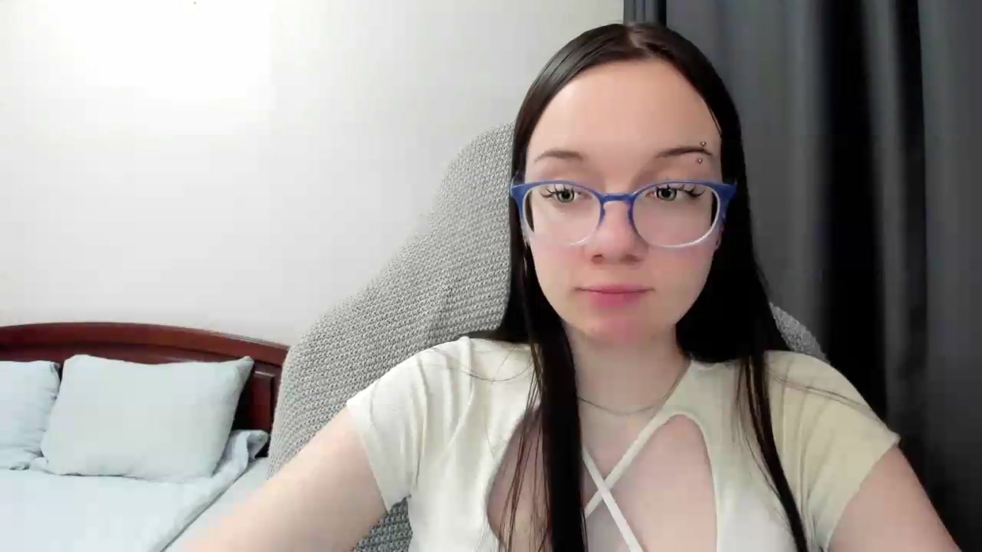 Gallery image thumbnail from Baby_Melania's myfreecams stream on, 06/06/2026, 24:48 image 7 of 20