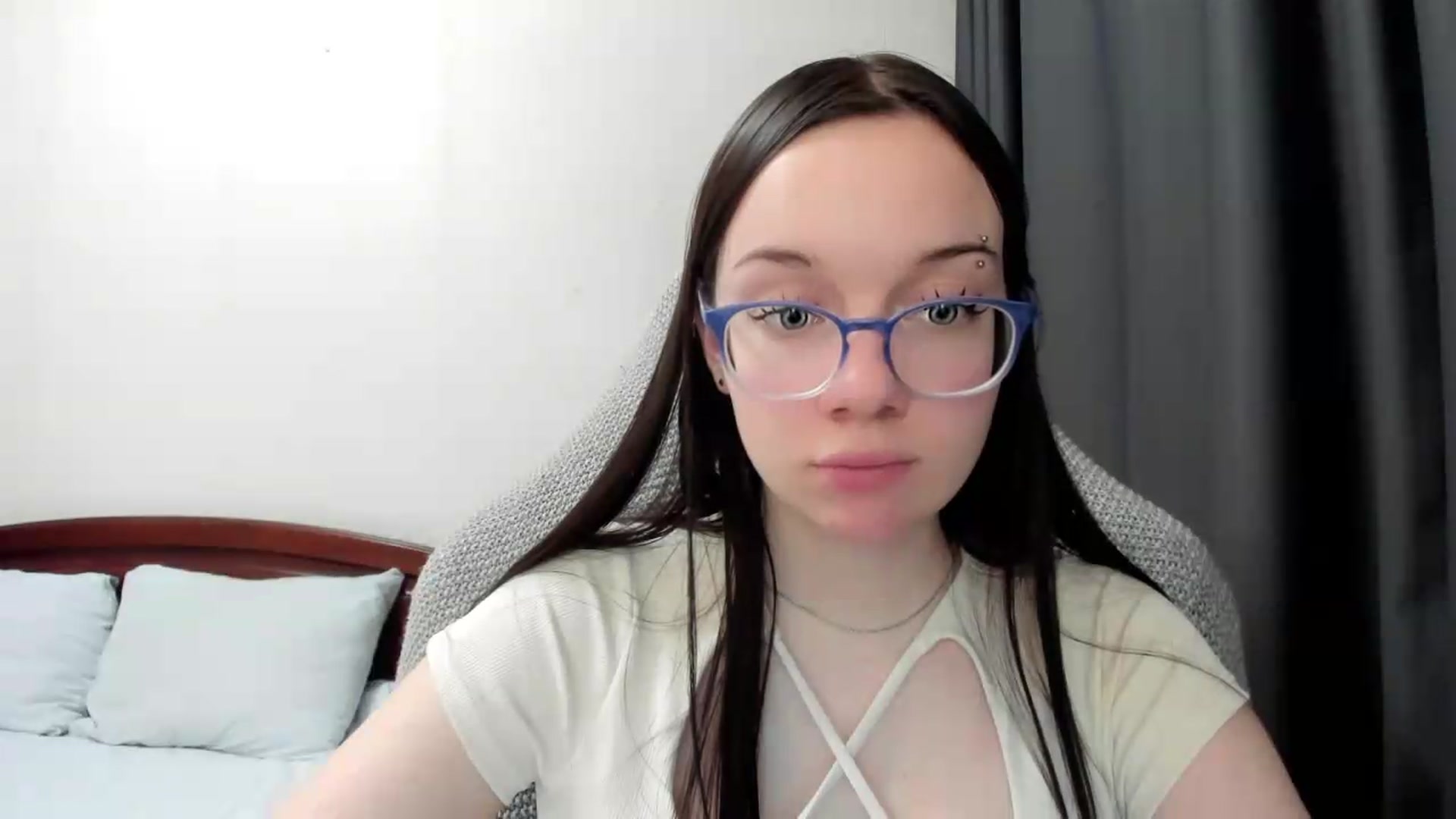 Gallery image thumbnail from Baby_Melania's myfreecams stream on, 06/06/2026, 24:48 image 10 of 20