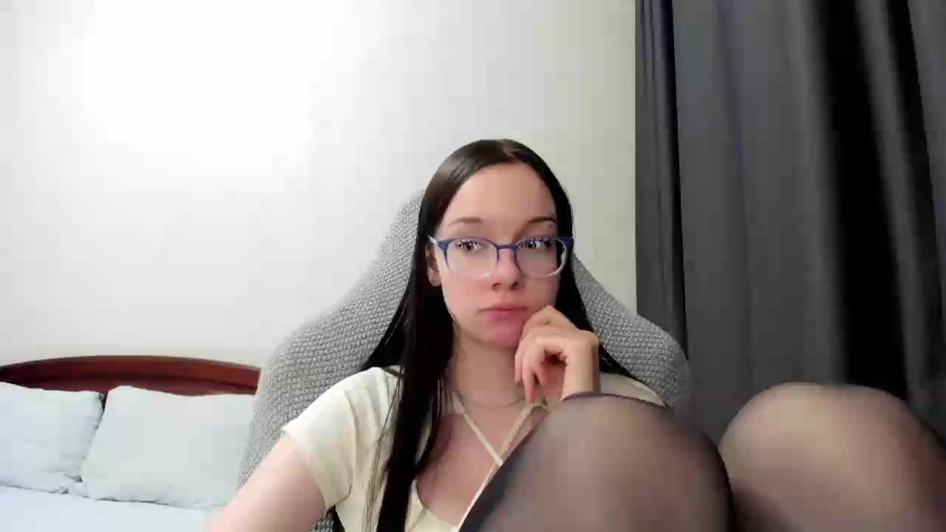 Gallery image thumbnail from Baby_Melania's myfreecams stream on, 06/06/2026, 01:05 image 16 of 20