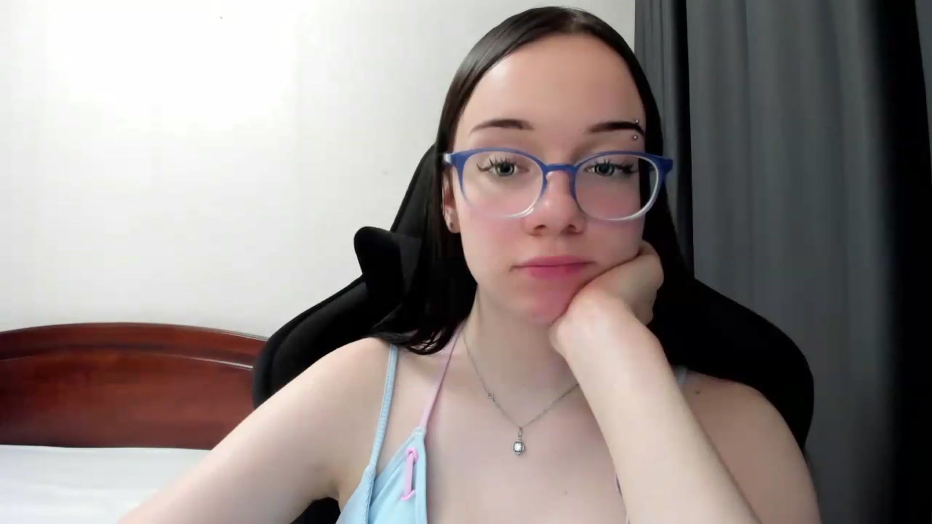 Gallery image thumbnail from Baby_Melania's myfreecams stream on, 06/10/2026, 22:57 image 17 of 20