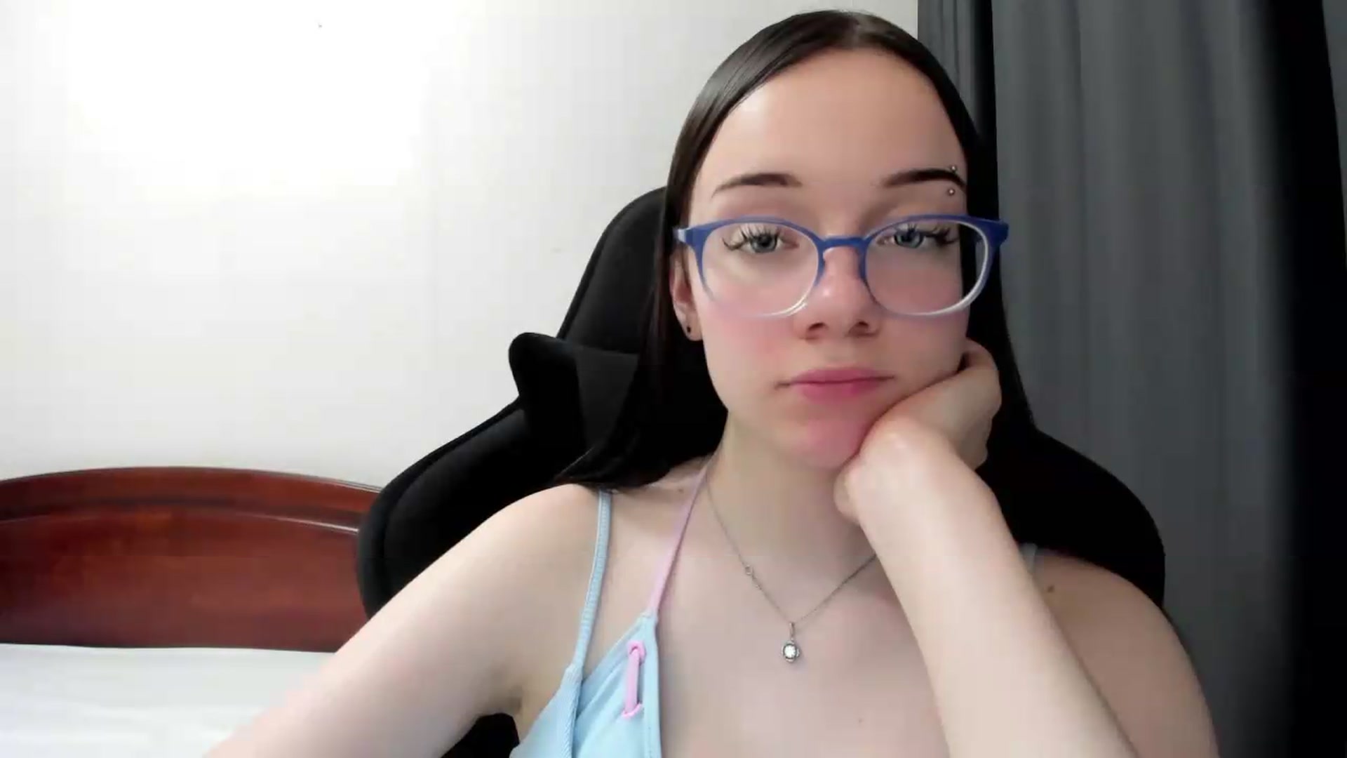 Gallery image thumbnail from Baby_Melania's myfreecams stream on, 06/10/2026, 22:57 image 13 of 20