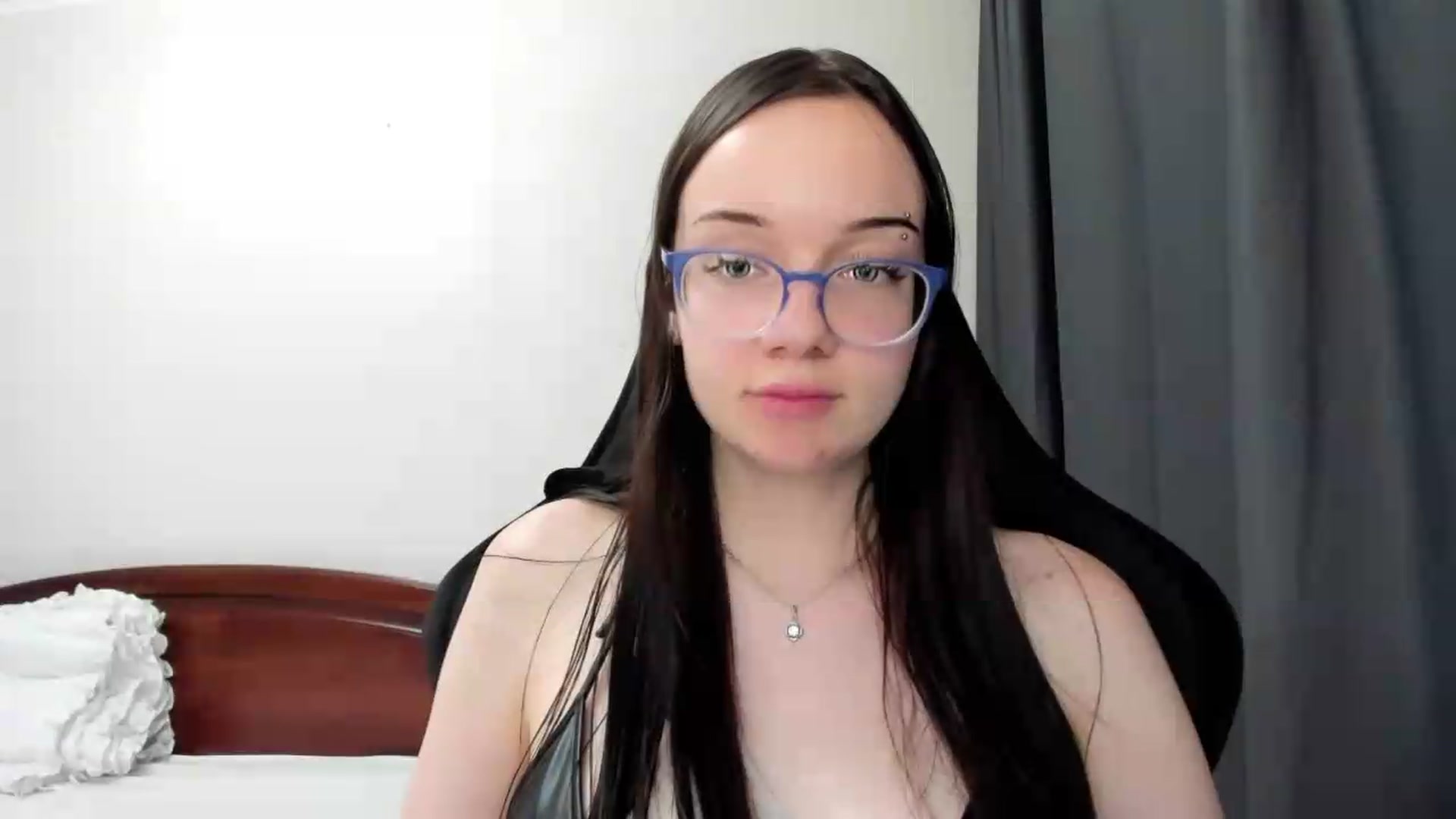 Gallery image thumbnail from Baby_Melania's myfreecams stream on, 06/12/2026, 23:02 image 15 of 20
