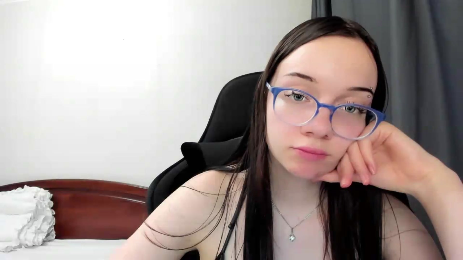 Gallery image thumbnail from Baby_Melania's myfreecams stream on, 06/12/2026, 23:02 image 14 of 20