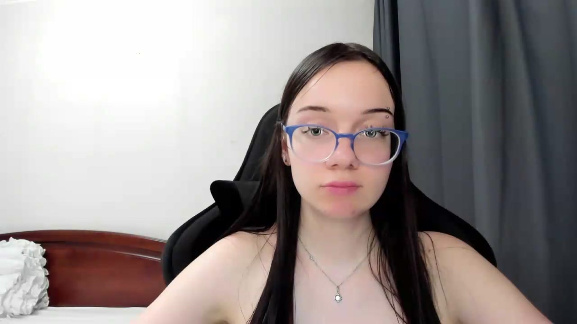 Gallery image thumbnail from Baby_Melania's myfreecams stream on, 06/13/2026, 02:04 image 19 of 20
