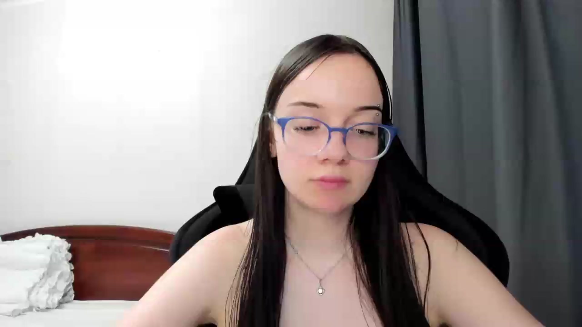 Gallery image thumbnail from Baby_Melania's myfreecams stream on, 06/13/2026, 02:04 image 9 of 20