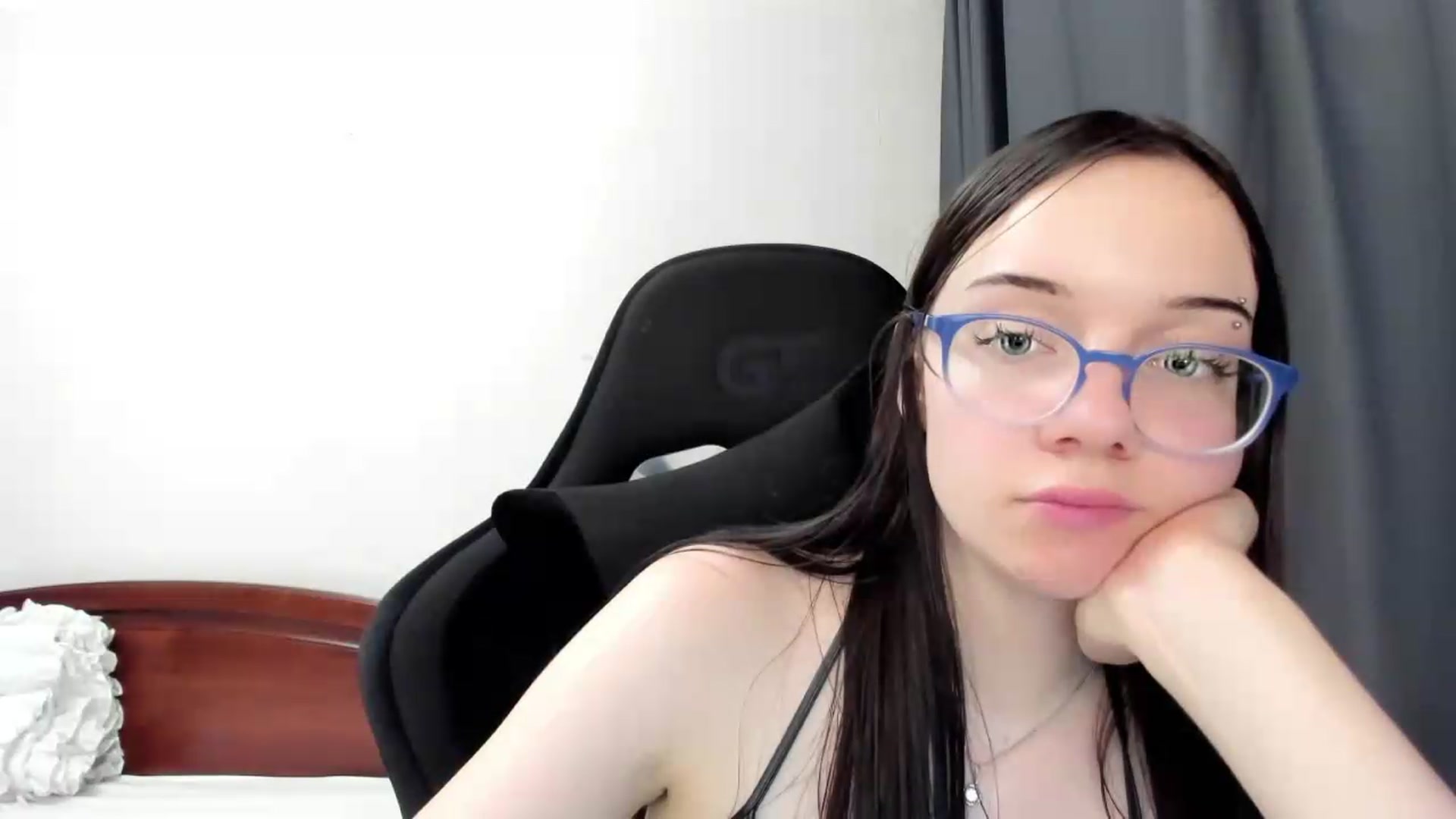 Gallery image thumbnail from Baby_Melania's myfreecams stream on, 06/13/2026, 02:04 image 18 of 20