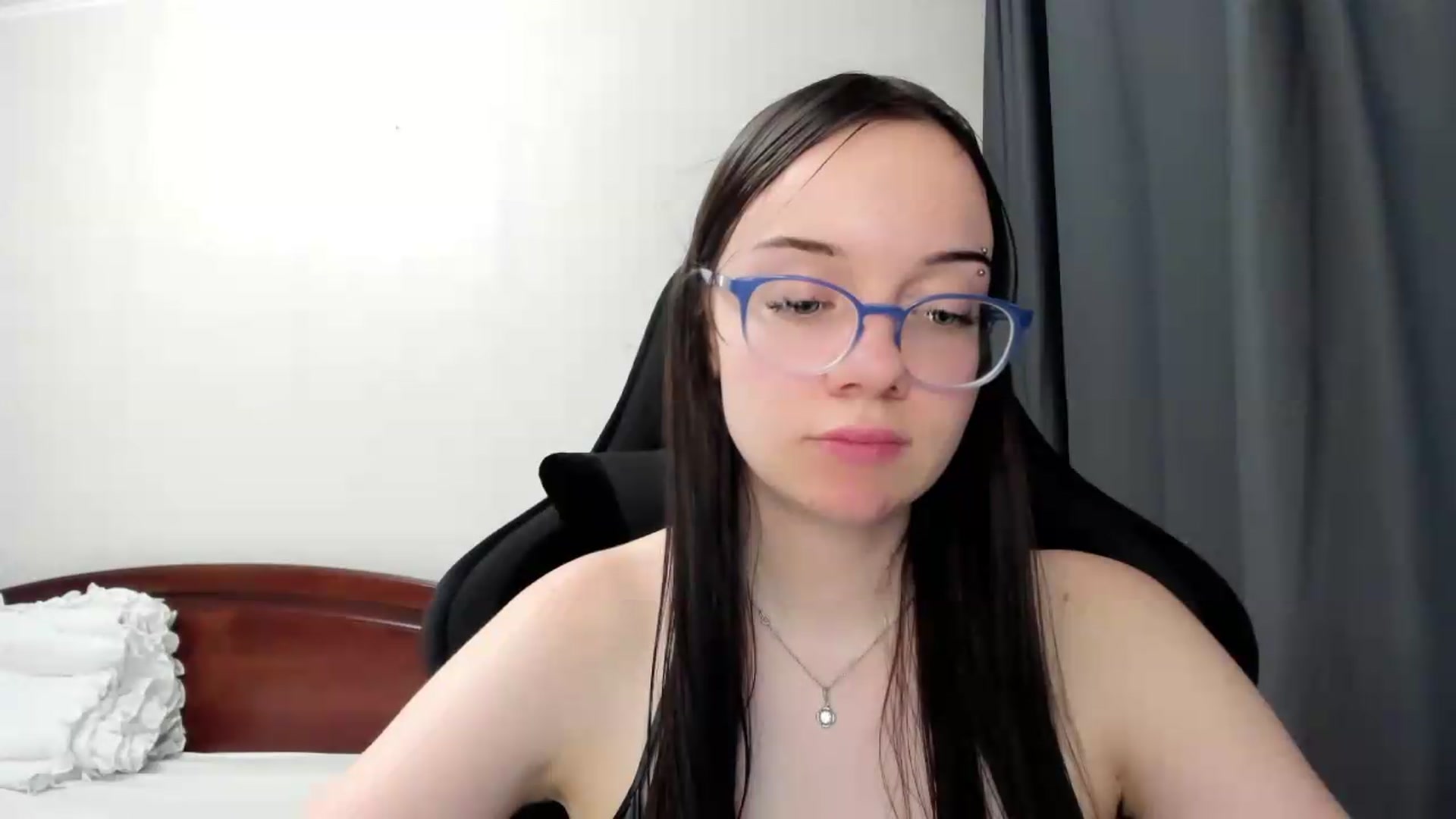 Gallery image thumbnail from Baby_Melania's myfreecams stream on, 06/13/2026, 02:04 image 13 of 20