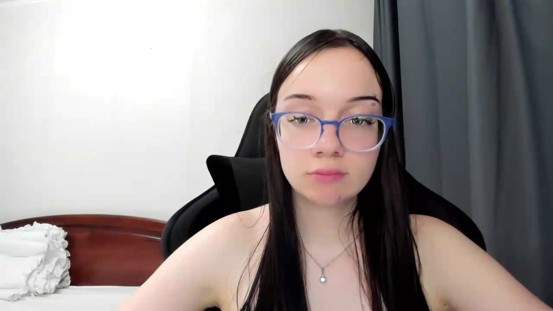 Gallery image thumbnail from Baby_Melania's myfreecams stream on, 06/13/2026, 02:04 image 11 of 20