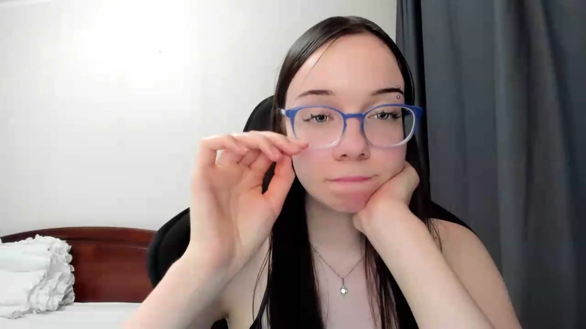 Gallery image thumbnail from Baby_Melania's myfreecams stream on, 06/13/2026, 02:04 image 5 of 20