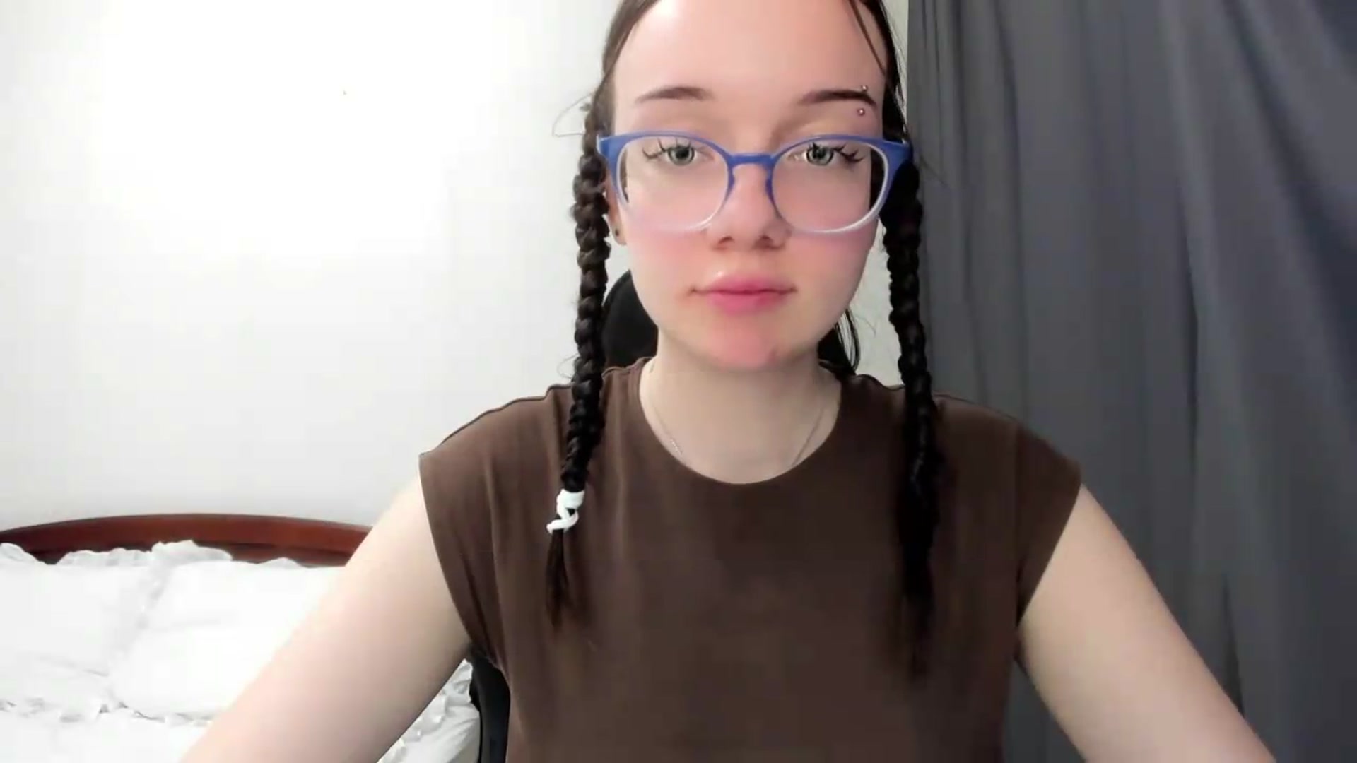Gallery image thumbnail from Baby_Melania's myfreecams stream on, 06/14/2026, 24:22 image 9 of 20