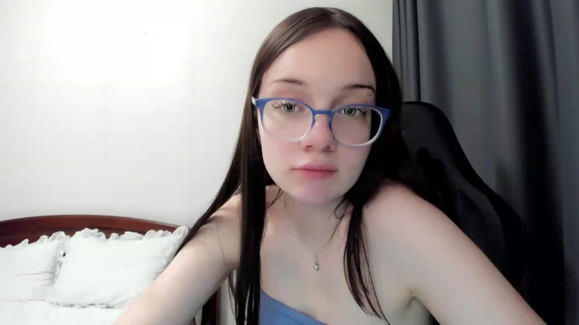 Gallery image thumbnail from Baby_Melania's myfreecams stream on, 06/19/2026, 22:54 image 17 of 20