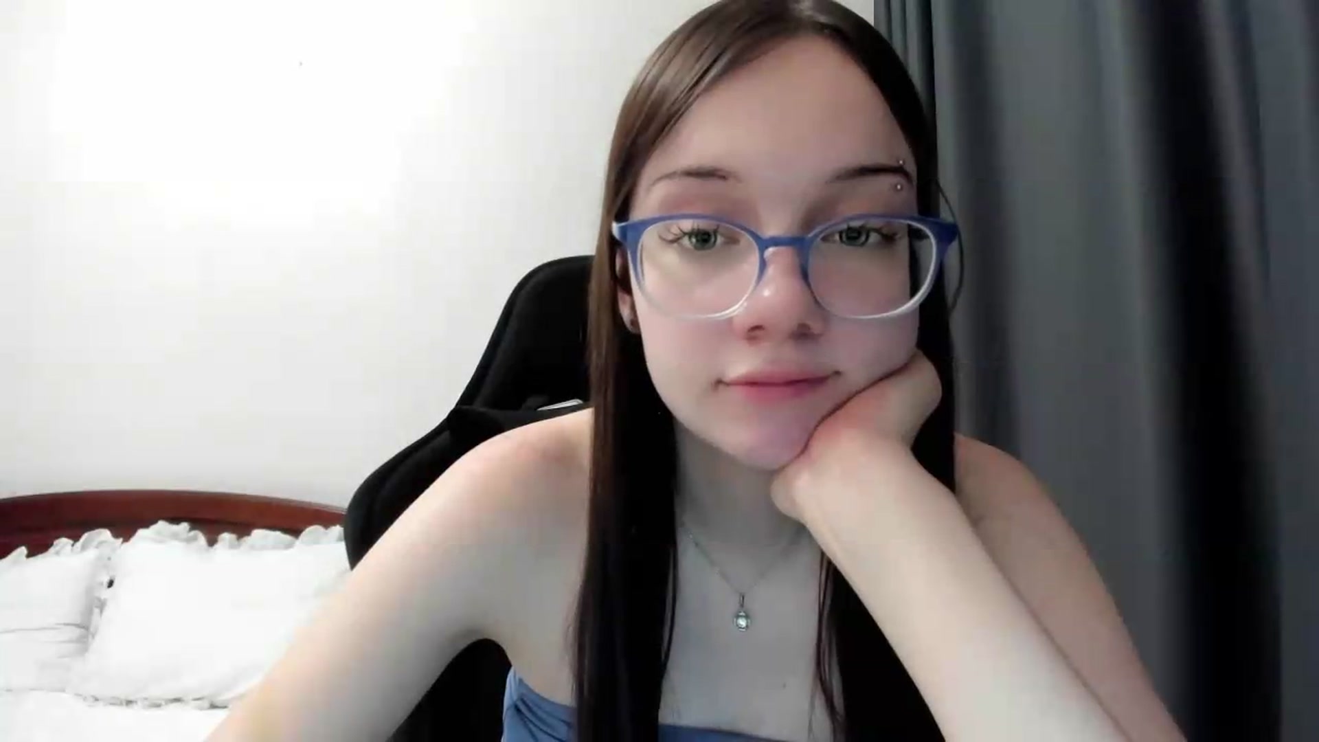 Gallery image thumbnail from Baby_Melania's myfreecams stream on, 06/19/2026, 22:54 image 20 of 20