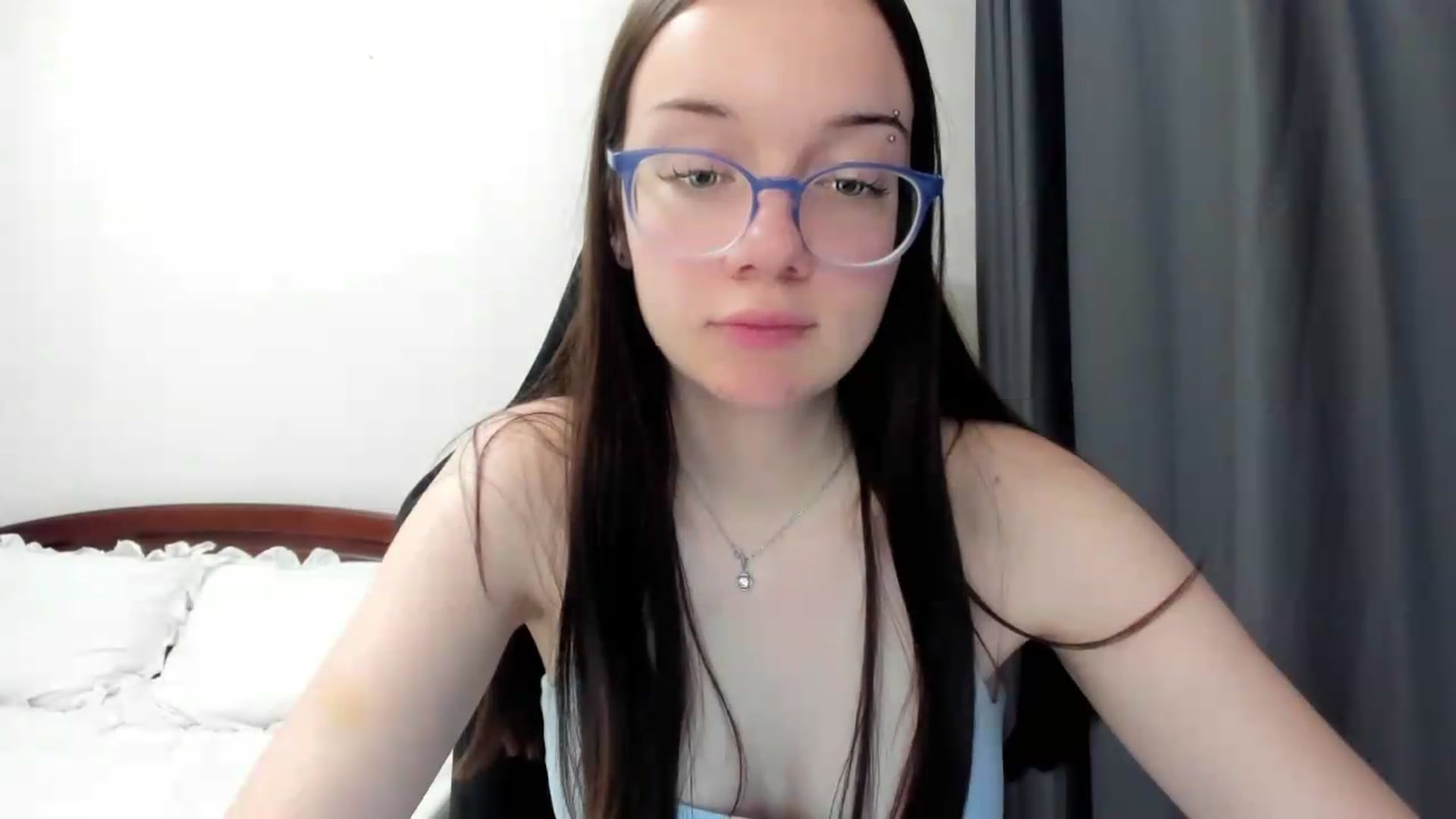 Gallery image thumbnail from Baby_Melania's myfreecams stream on, 06/20/2026, 21:24 image 5 of 20