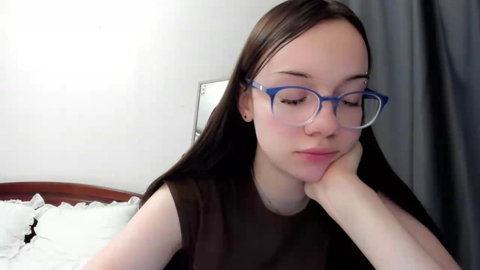 Gallery image thumbnail from Baby_Melania's myfreecams stream on, 06/21/2026, 22:42 image 6 of 20