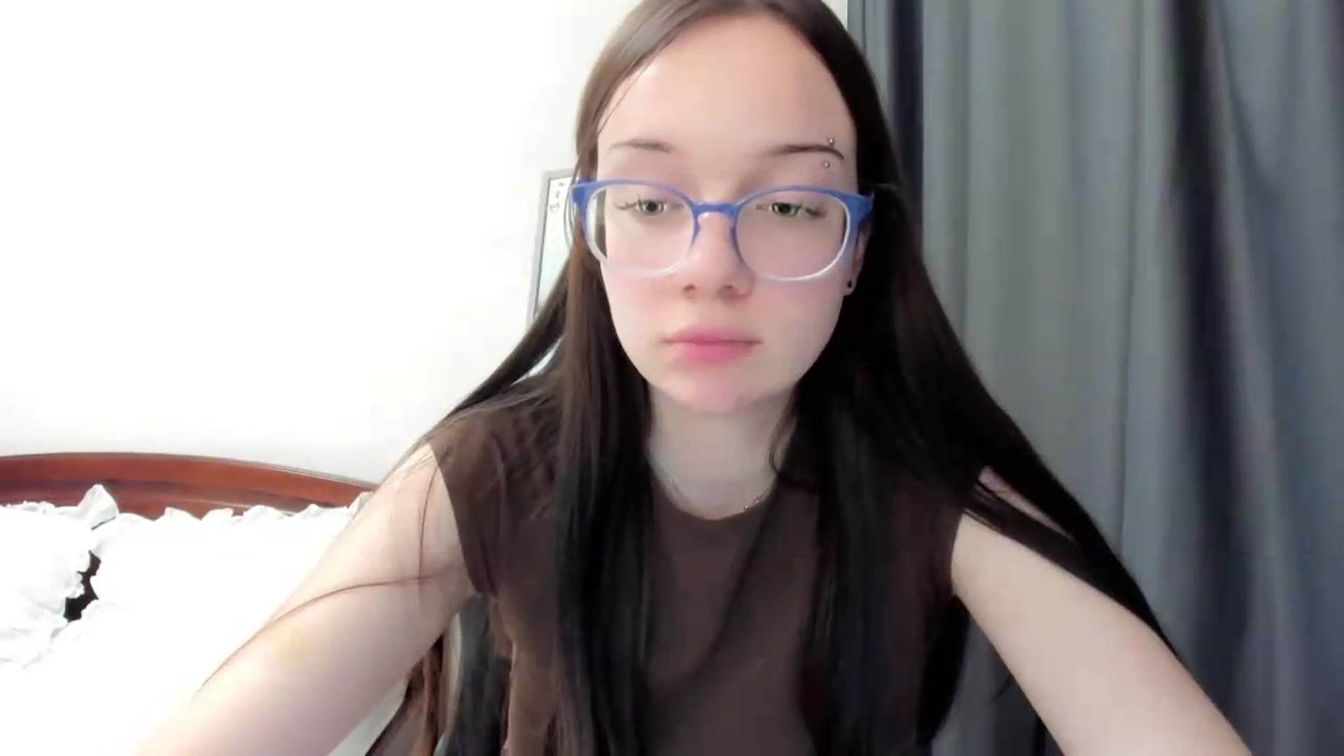 Gallery image thumbnail from Baby_Melania's myfreecams stream on, 06/21/2026, 22:42 image 19 of 20