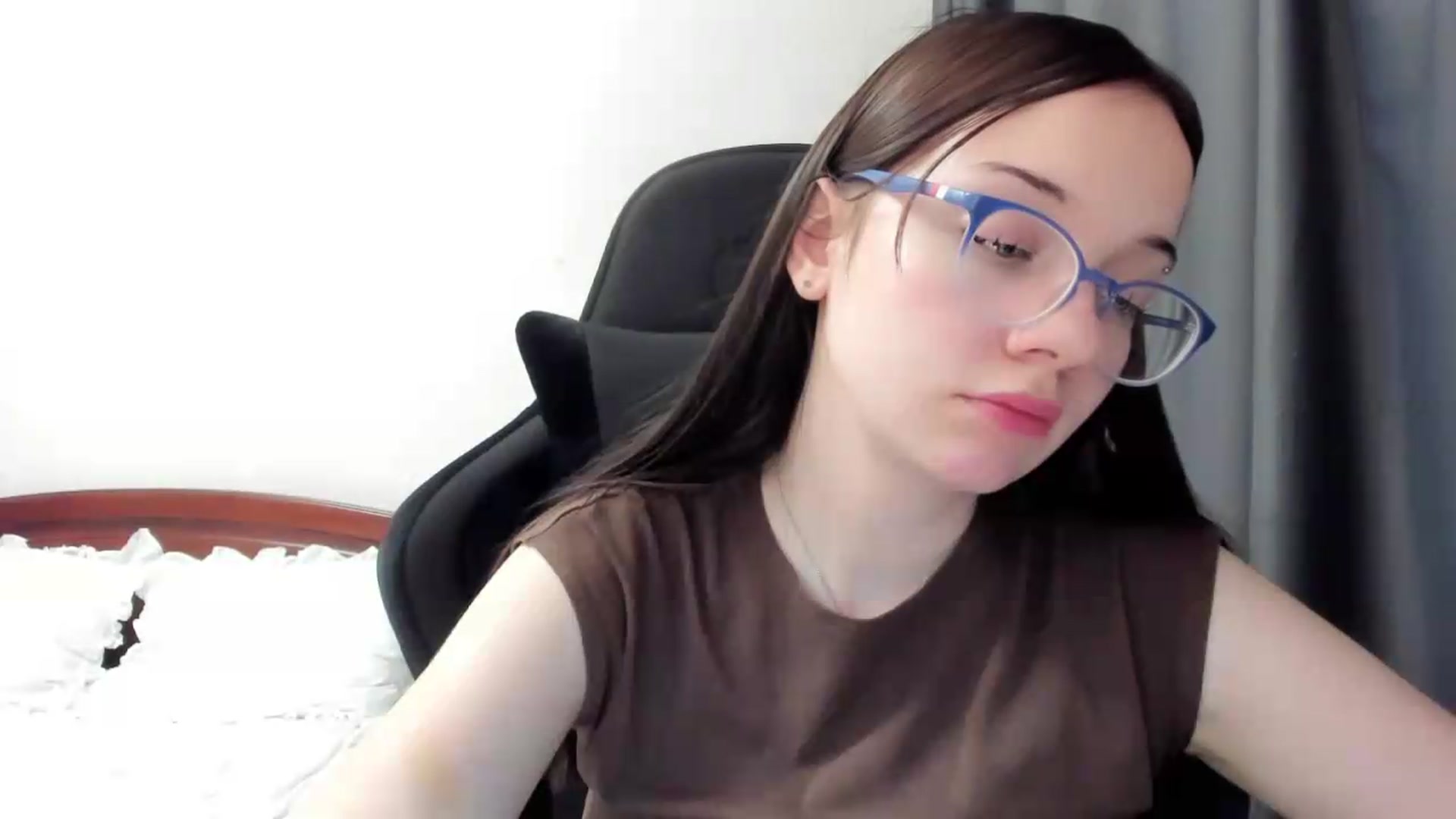 Gallery image thumbnail from Baby_Melania's myfreecams stream on, 06/22/2026, 24:52 image 17 of 20