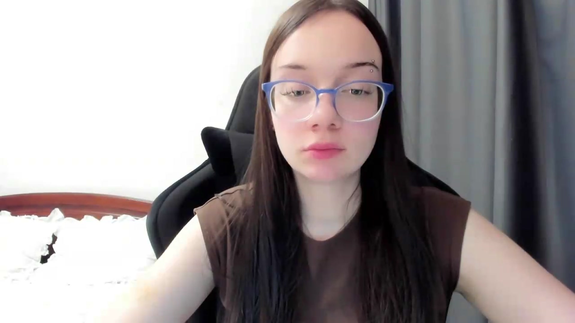 Gallery image thumbnail from Baby_Melania's myfreecams stream on, 06/22/2026, 24:52 image 12 of 20
