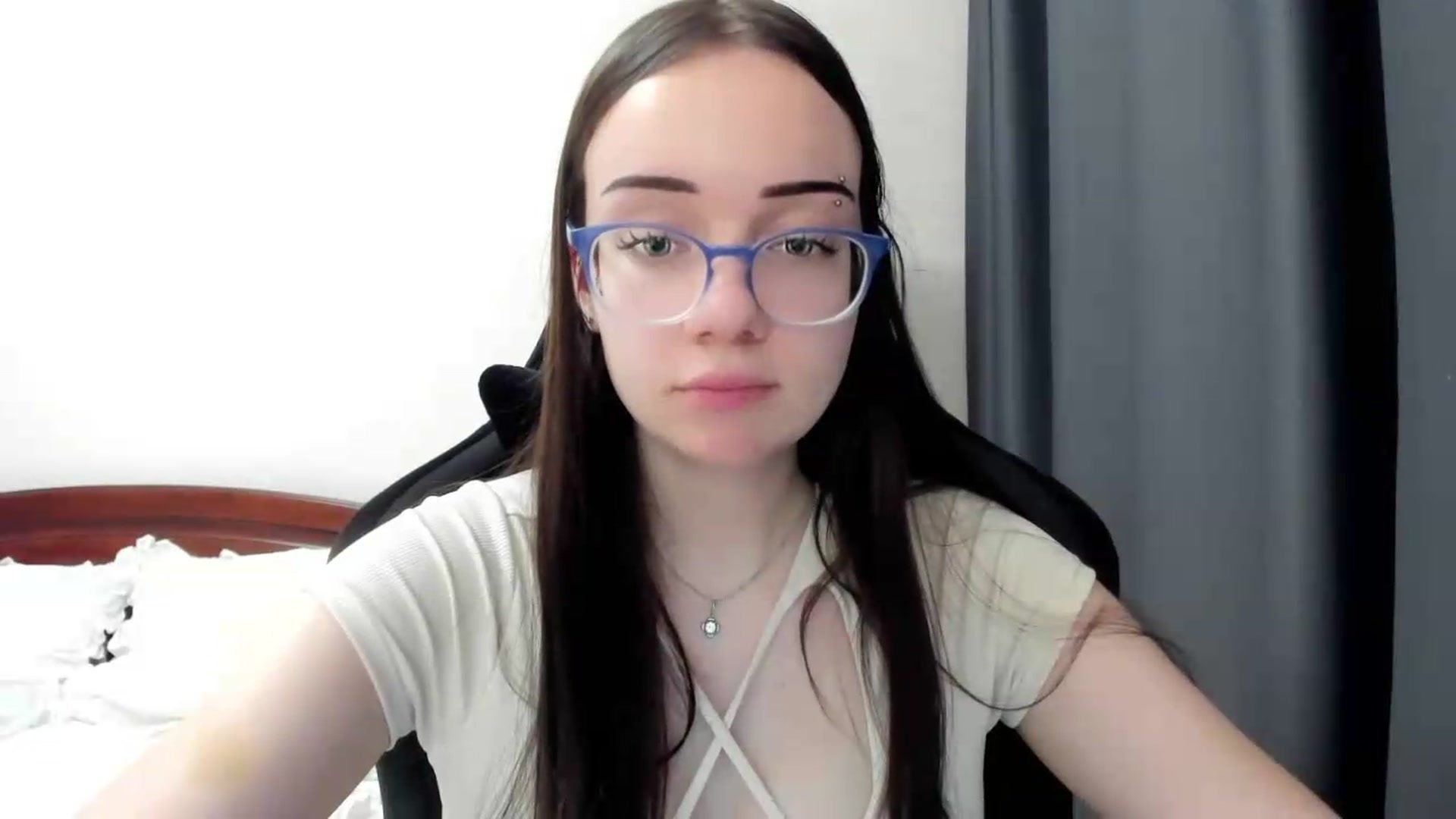 Gallery image thumbnail from Baby_Melania's myfreecams stream on, 06/23/2026, 22:45 image 16 of 20
