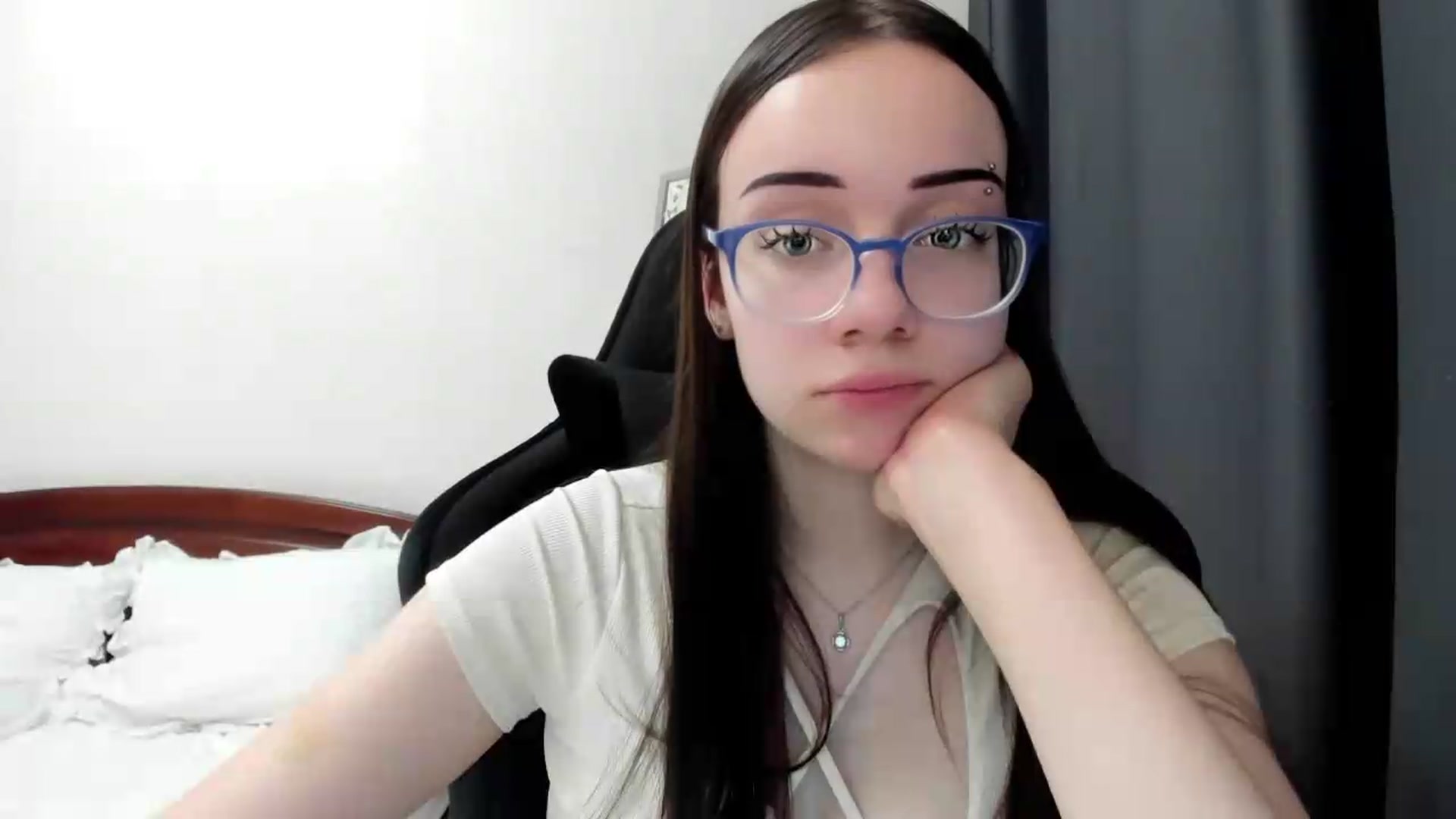 Gallery image thumbnail from Baby_Melania's myfreecams stream on, 06/23/2026, 22:45 image 19 of 20