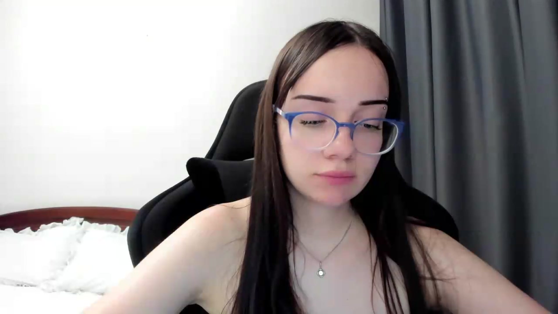 Gallery image thumbnail from Baby_Melania's myfreecams stream on, 06/24/2026, 23:56 image 14 of 20