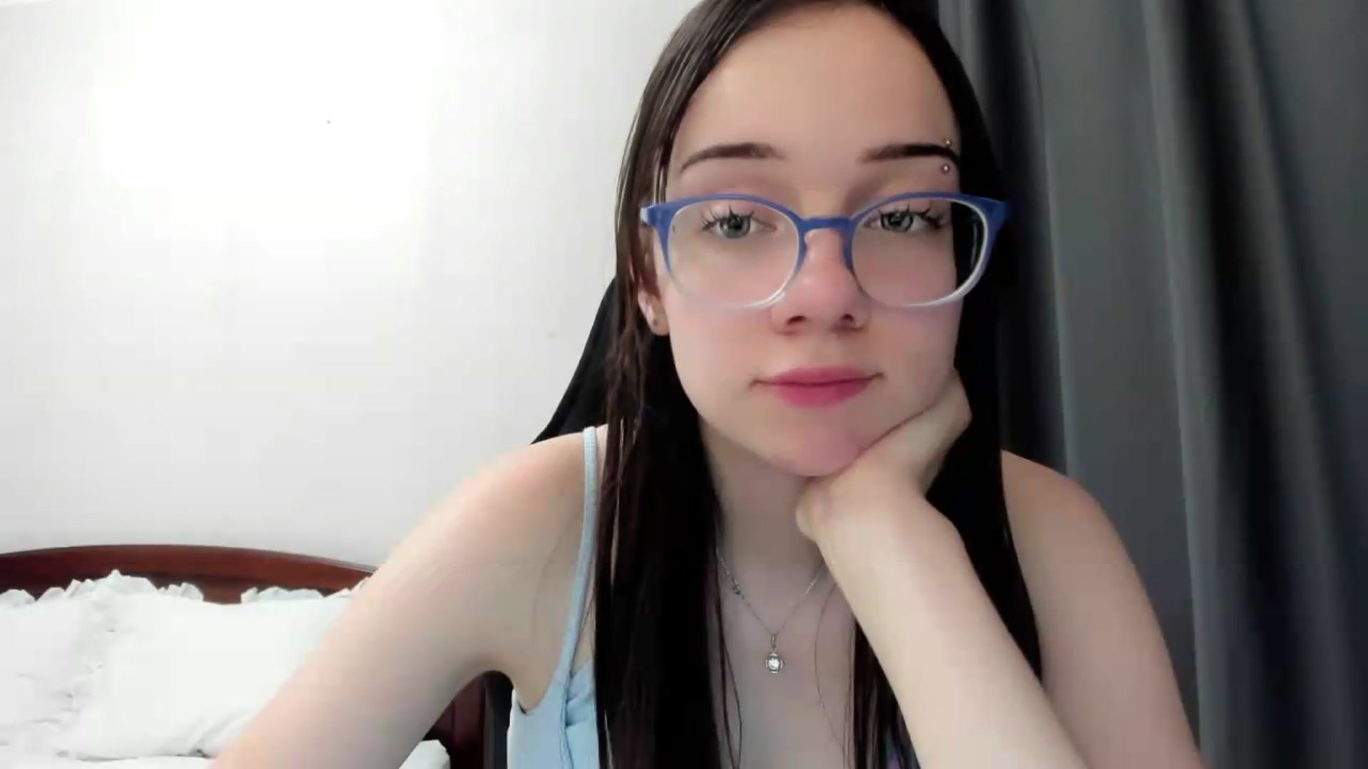 Gallery image thumbnail from Baby_Melania's myfreecams stream on, 06/26/2026, 23:01 image 7 of 20