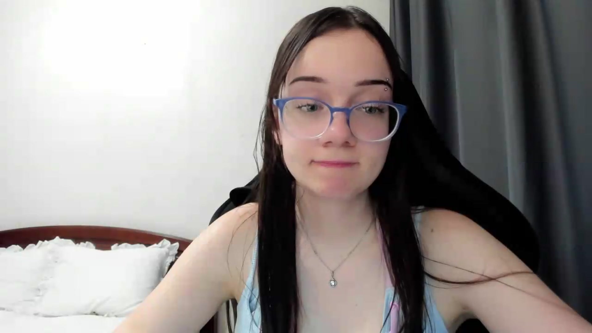 Gallery image thumbnail from Baby_Melania's myfreecams stream on, 06/26/2026, 23:01 image 17 of 20