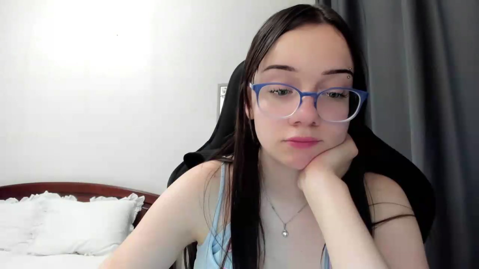 Gallery image thumbnail from Baby_Melania's myfreecams stream on, 06/26/2026, 23:01 image 15 of 20