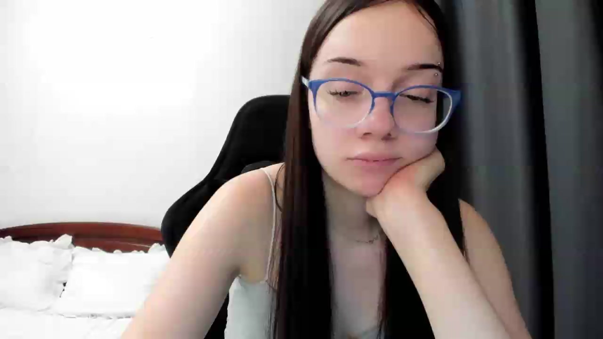 Gallery image thumbnail from Baby_Melania's myfreecams stream on, 06/28/2026, 23:36 image 1 of 20